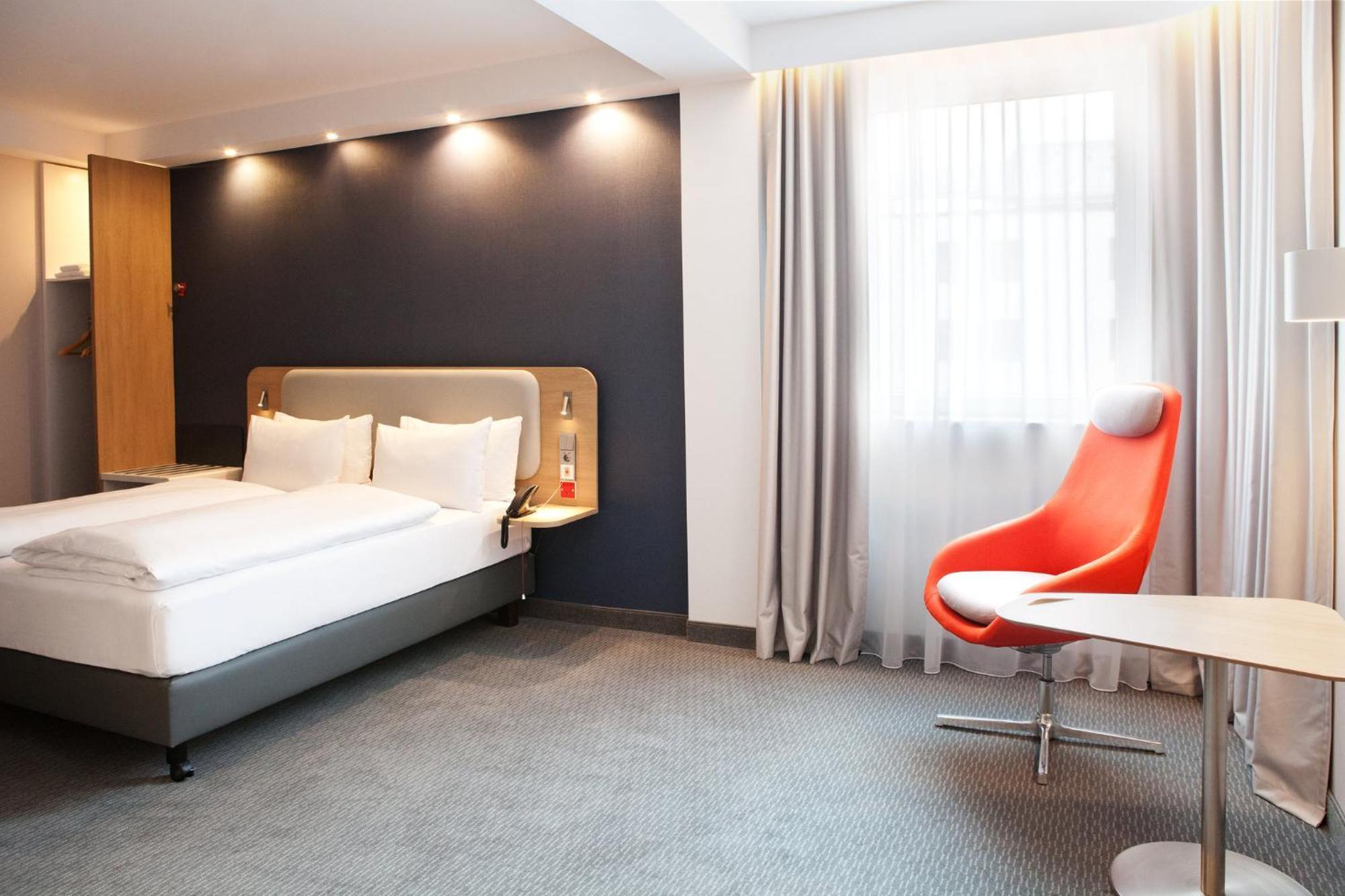 Holiday Inn Express Bochum By Ihg Exterior foto